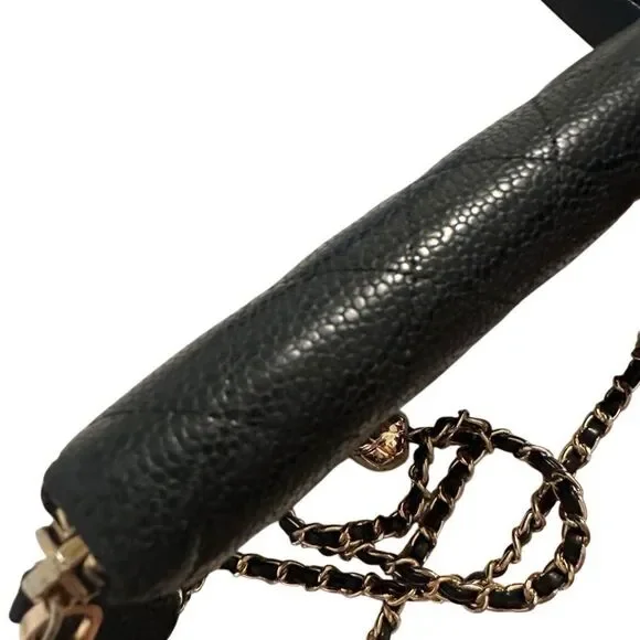 CHANEL Black and Gold Quilted Clutch - Picture 8 of 12